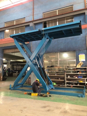 Hydraulische Hochleistungs-4T Scissor ladenden Waren-Aufzug, oder Auto heben nach Maß an